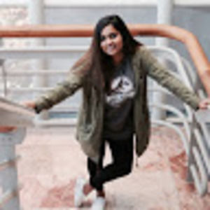 Meet your Posher, Sumayya